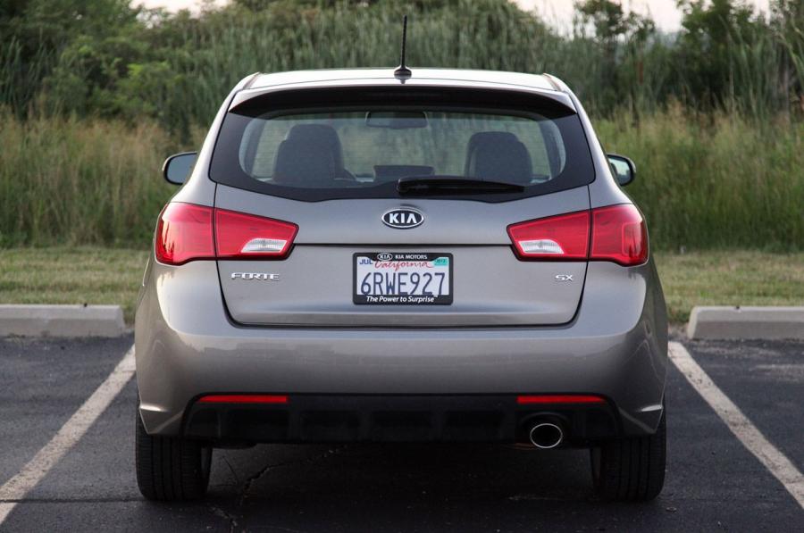  Kia Forte 5-Door 2011 года  (фото 4 из 89)